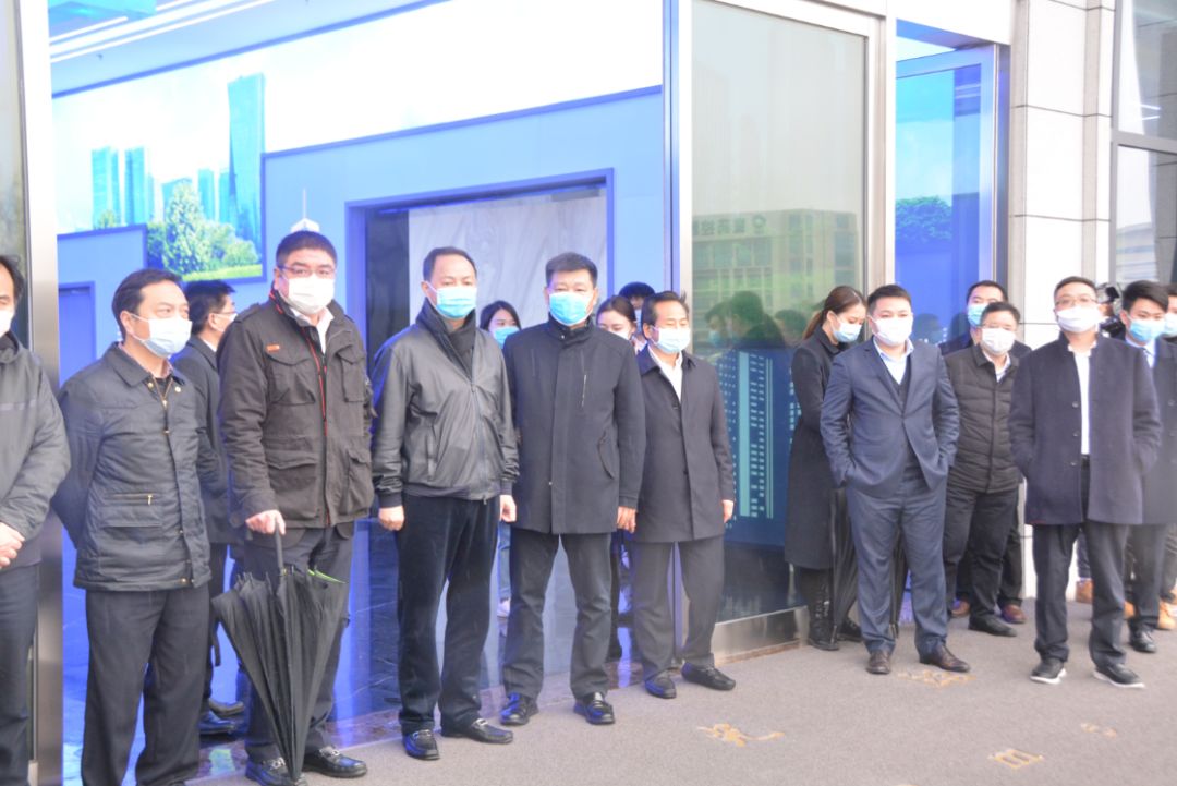 长沙市委副书记、代市长郑建新一行调研cq9电子环境长沙中联产业园